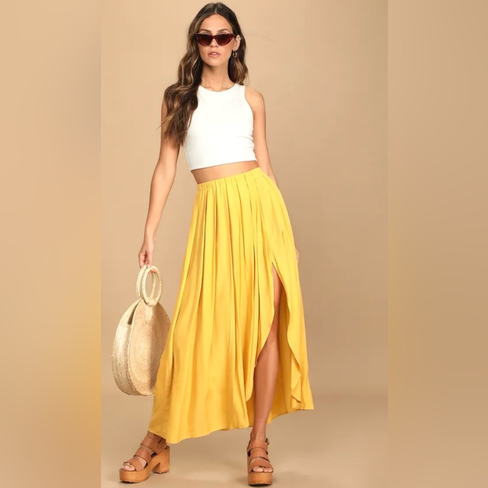 Lulu’s If You Pleats Yellow Pleated Maxi Skirt